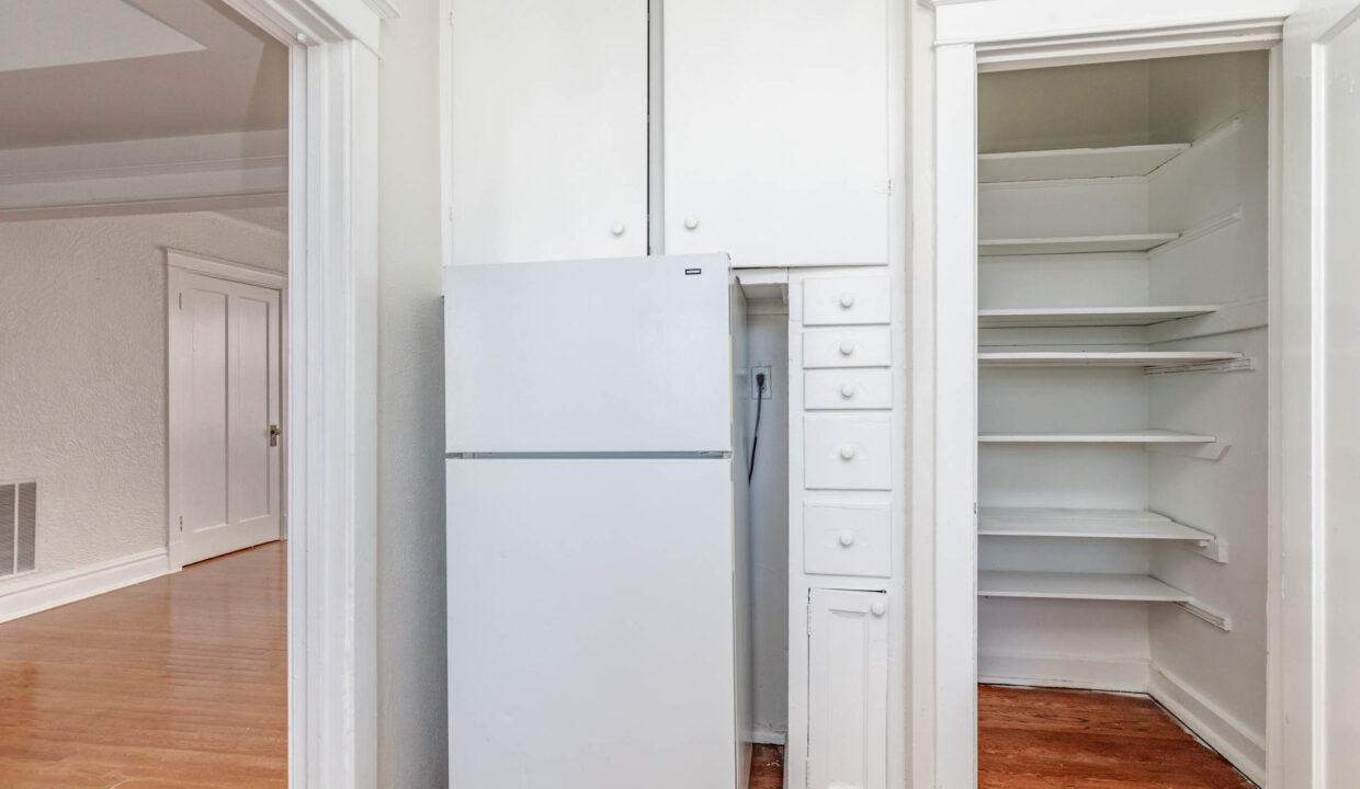 1107 3E Bellevie Ave-13