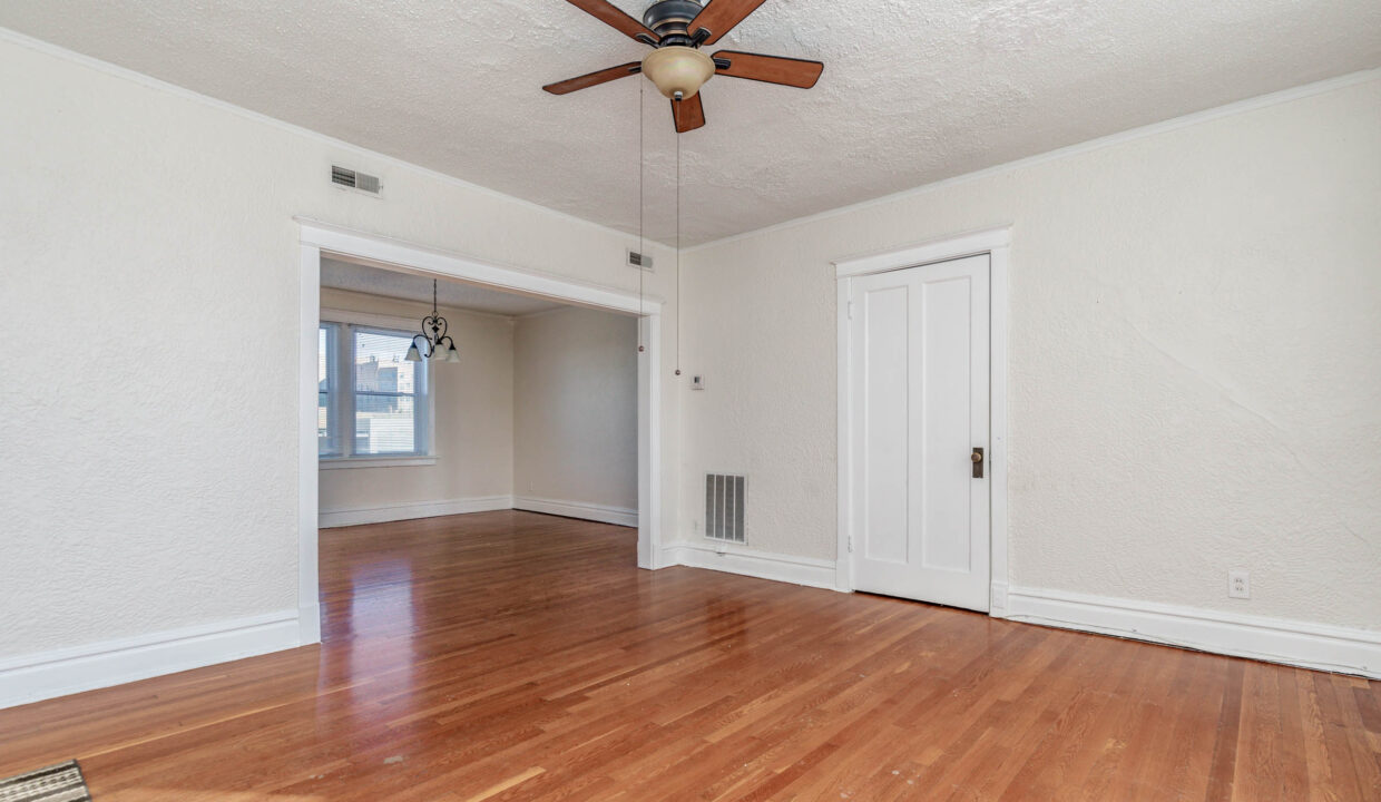 1107 3E Bellevie Ave-6