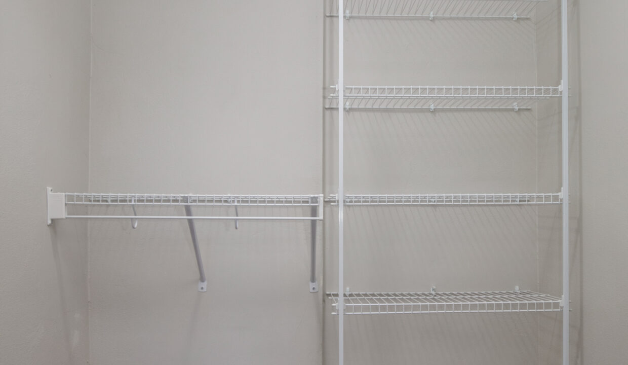 5842 Sunshine Dr (1 bed unit)-18