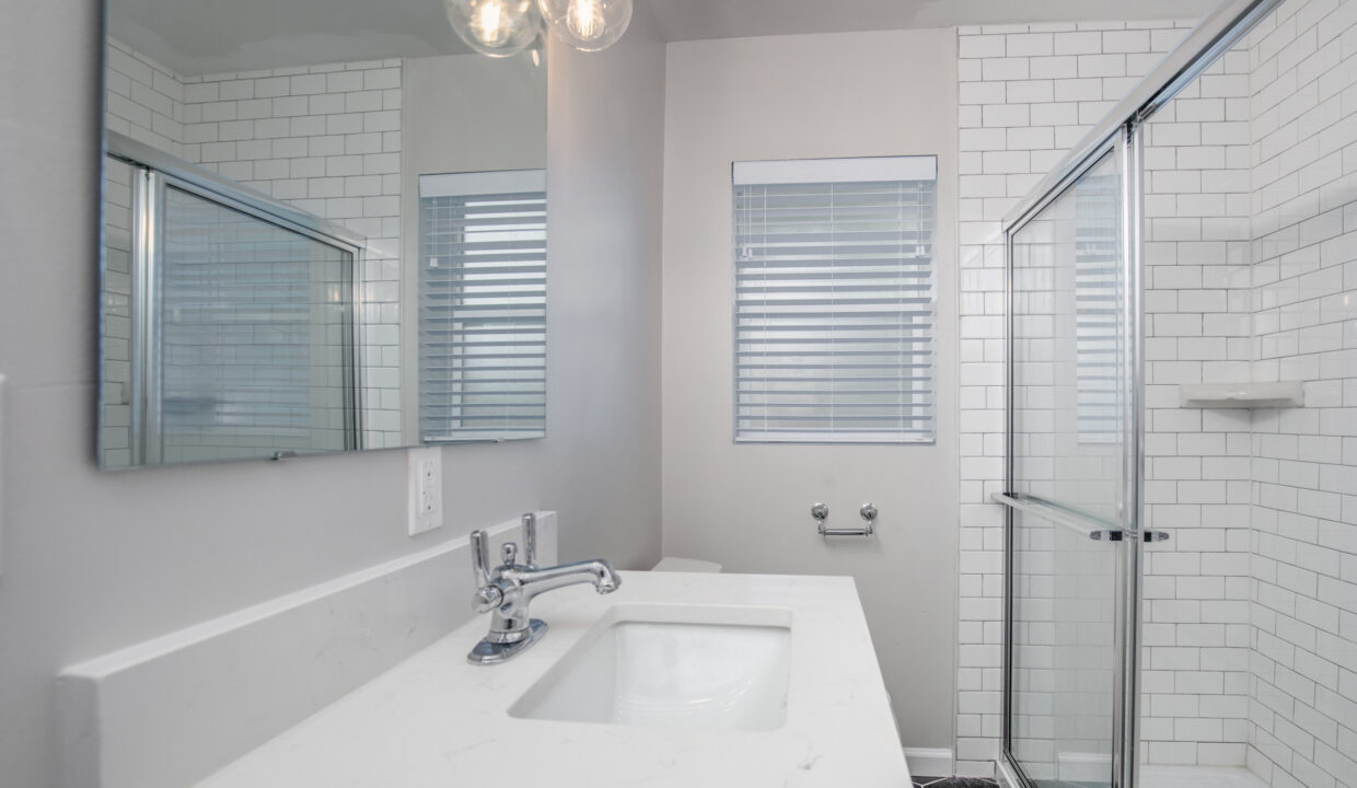 5842 Sunshine Dr (1 bed unit)-20