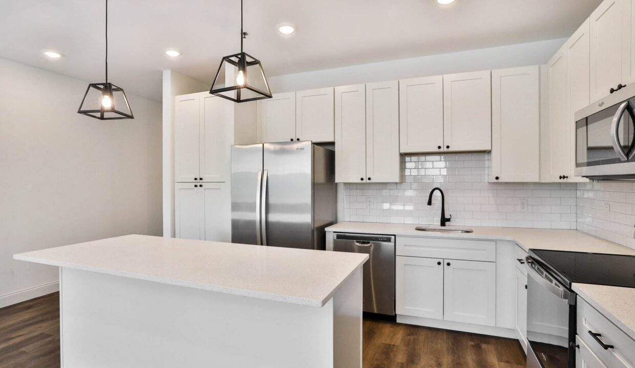 6611 Clayton Rd 35