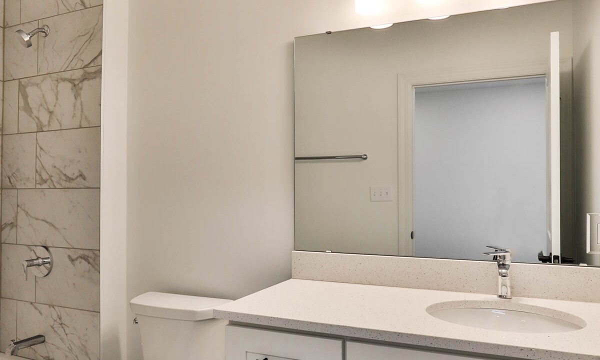 6611 Clayton Rd 53