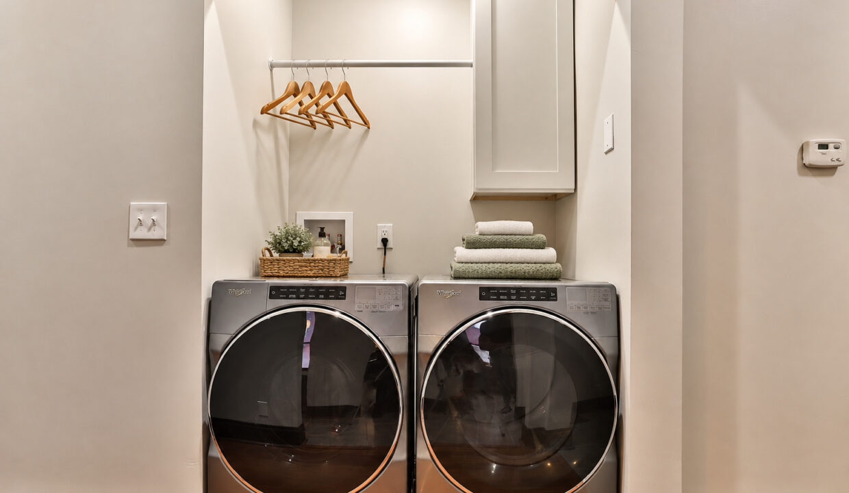 16-6107-waterman-laundry
