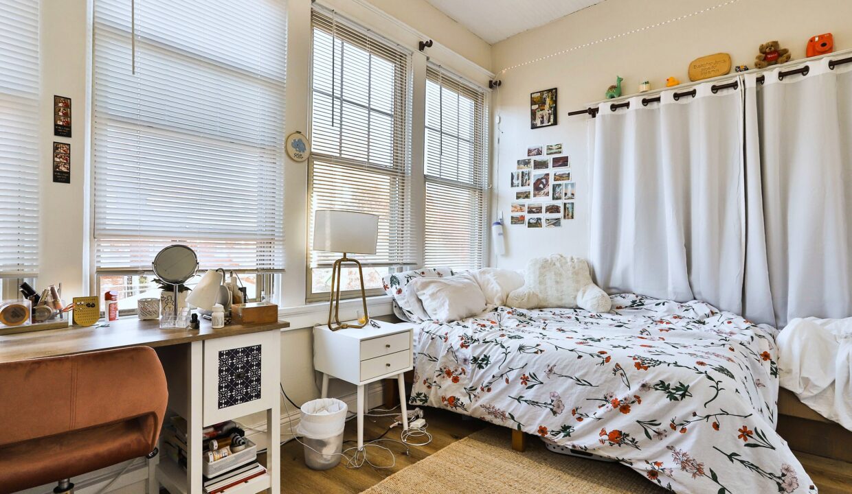 16 - Bedroom 2