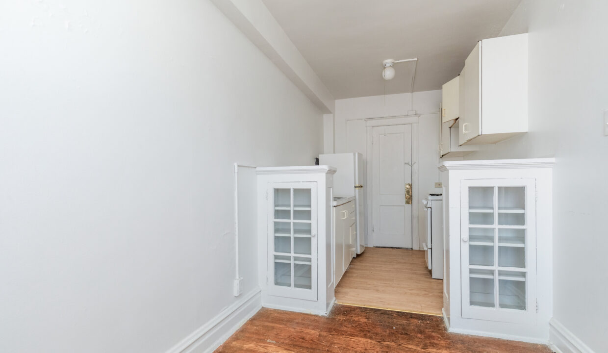 7350 Lindell Blvd Unit 308-9